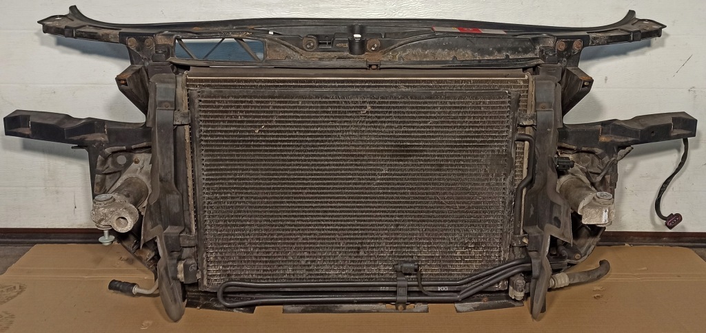 фото №1, Pas передній audi a4 b6 cabrio 2.4 3.0 механічна коробка передач