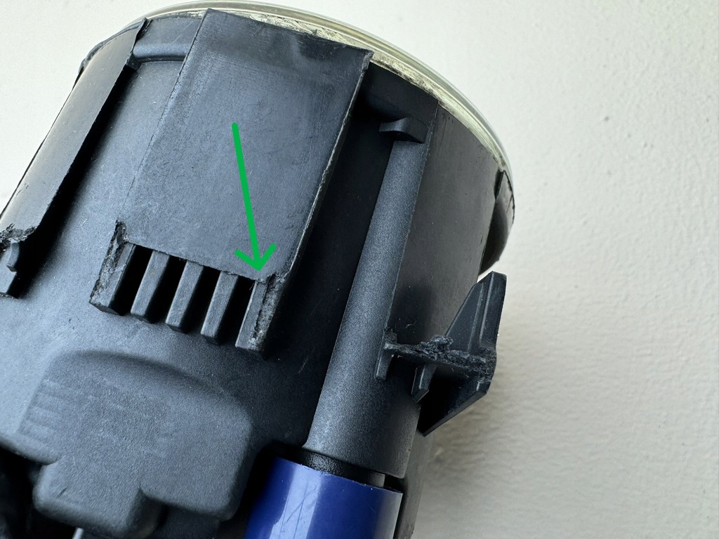 фото №13, Suzuki swift v 5 lift 13-17r лампа противотуманная правая 35500-62j01-000