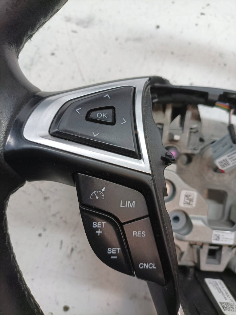 фото №6, Воздуховод кожаный мультифункция трёхспицевая ford galaxy mk4 2015-2023