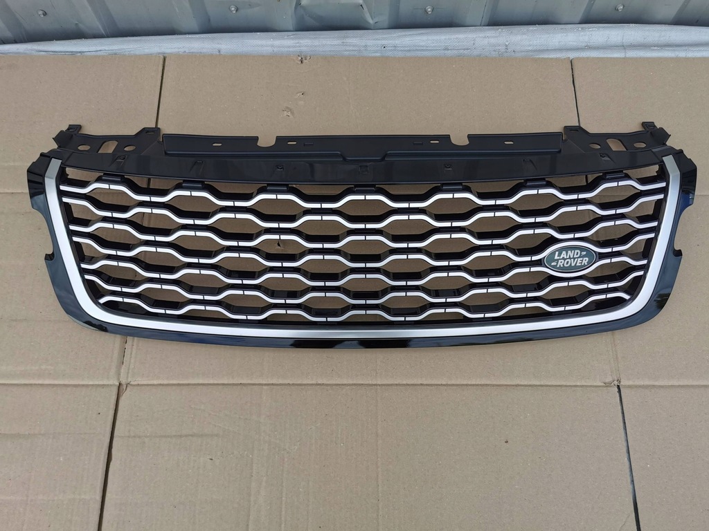 фото №1, Land range rover velar l560 17- решётка радиатора решётка радиатора b.ładny j8a2-8200-ae
