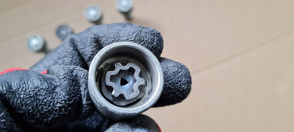 фото №9, Rs5 8w lift шпильки захисні symbol f a6 c7 4g s6 a4 b8 b9 s4 a5 8w