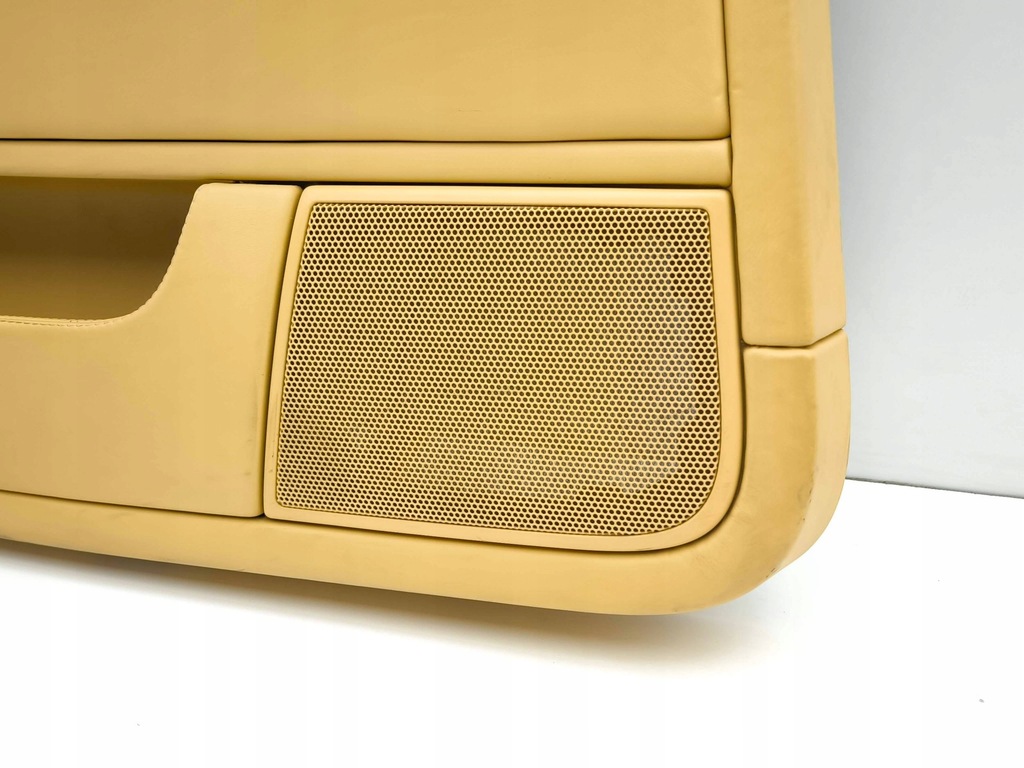 фото №5, Bentley flying spur 2006 обшивка дверь задних