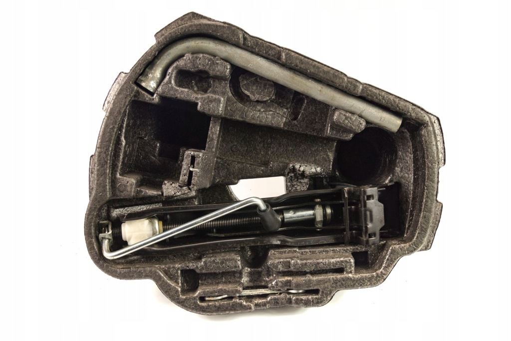 Купити Skoda octavia 1 куліса ключ набір колеса запасного 1u0011031a