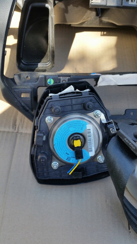 фото №5, Консоль приборная панель подушка безопасности air bag ремни hyundai i20