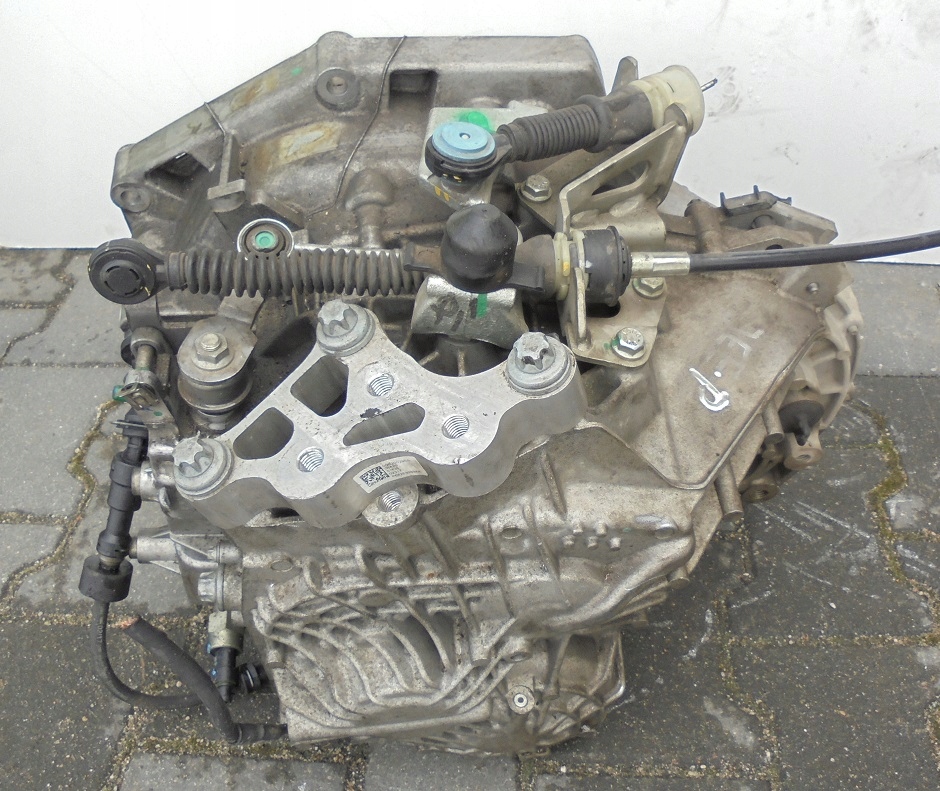 фото №1, Compass ii 1.6 m-jet коробка передач передач механическая коробка передач