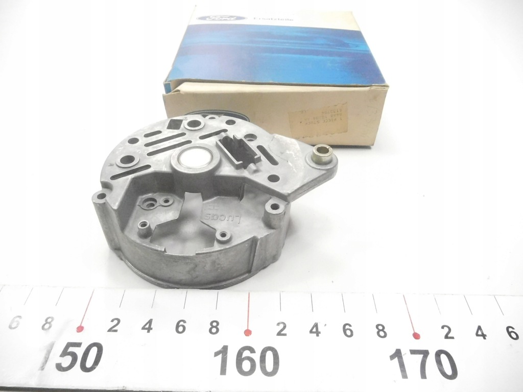 Накладка кронштейн генератора ford fiesta mk2 оригинальный номер 6133754 с Разборки
