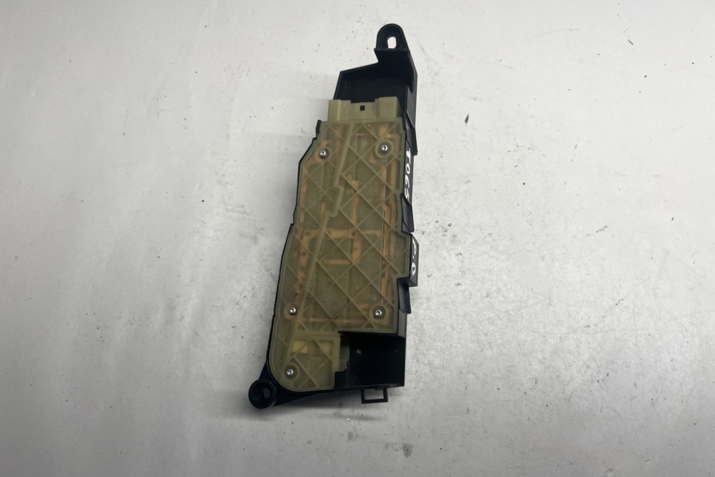 фото №9, Кнопки регулировки правого сиденье bmw 5 gran turismo f07 9163257 3.0l