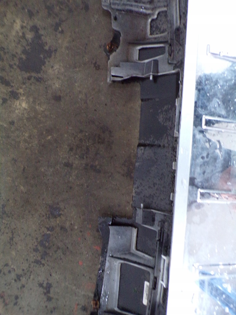 фото №13, Бампер задняя mercedes w251 lift pdc lak 775 kompletny