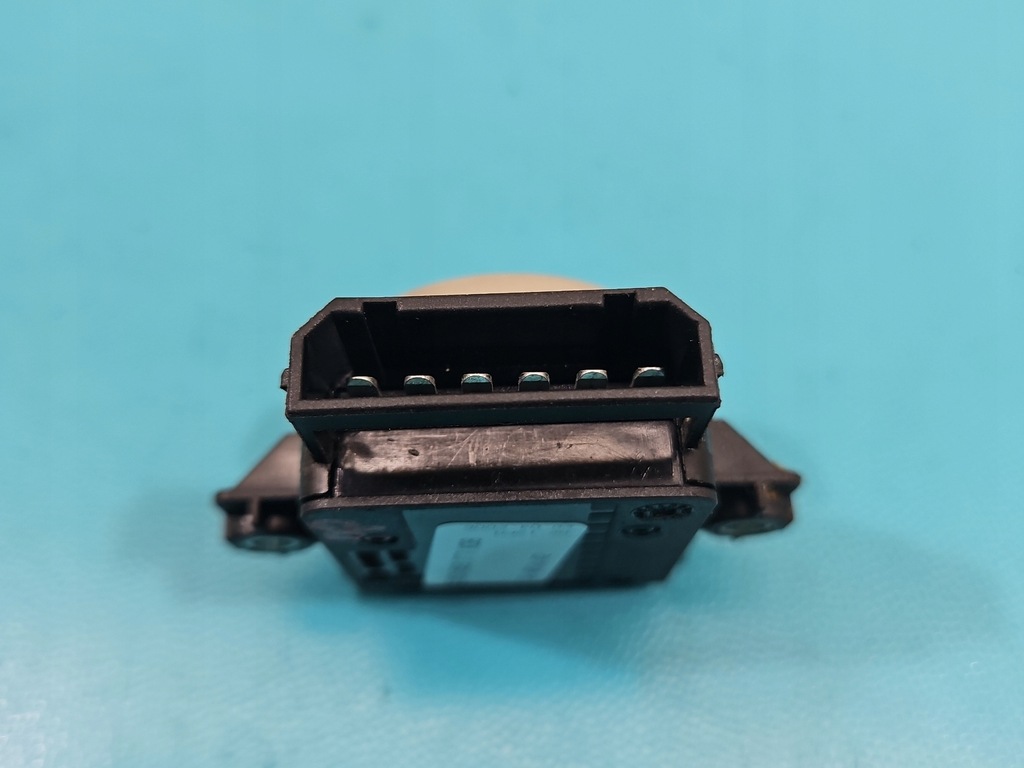 фото №9, Перемикач керування сидіння перед правий 2el audi q7 i 4l