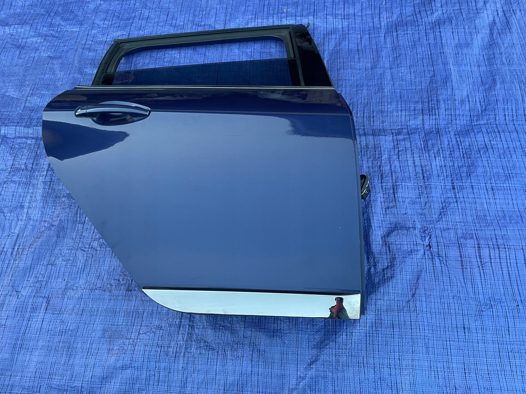 фото №1, Peugeot 2008 двері задні праве повний kuc