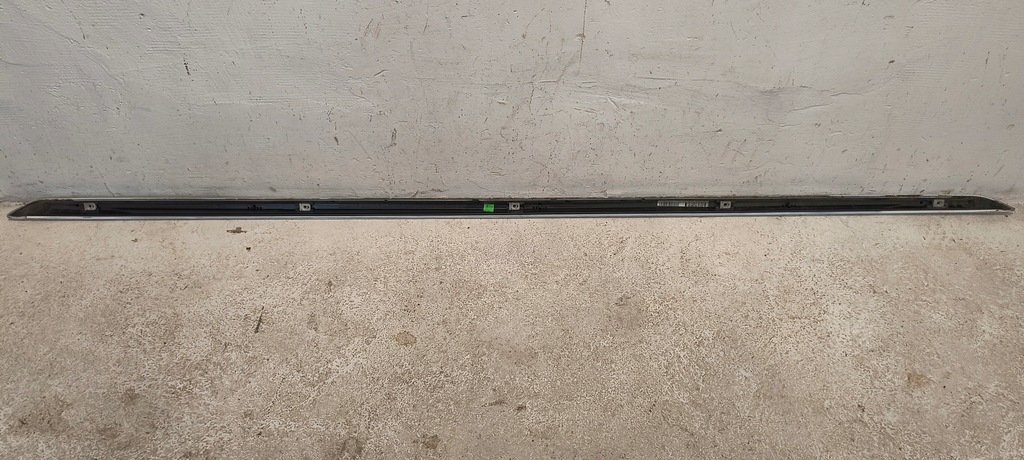 фото №10, Молдинг поріг права audi a4 b9 s-line lift 19-23