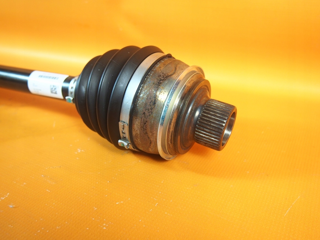 фото №8, Audi a7 4k приводной вал перед lh pr 4k0407271c 23km