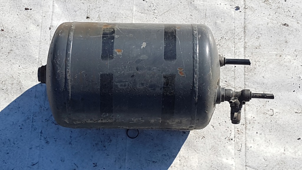 Купити Бак балон повітря 10l. daf 45 55 lf