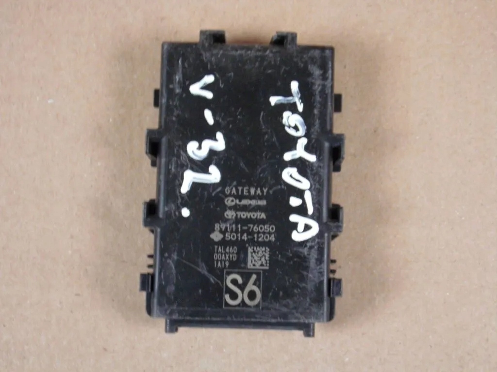 фото №1, Toyota camry 2019 модуль шлюз
