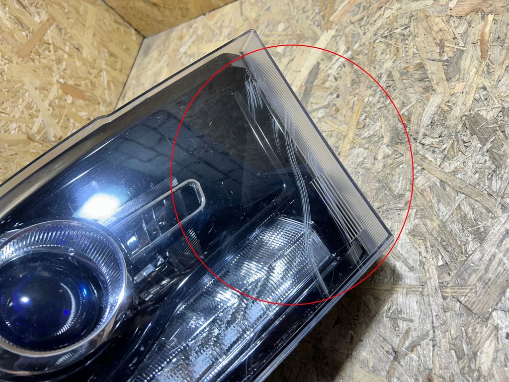 фото №10, Dodge van ram 2017 лампы передние