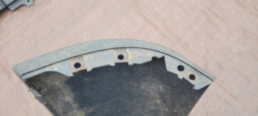 Volvo v50 накладка-спойлер спойлер накладка диффузор бампера задняя заднего // 1706 Цена