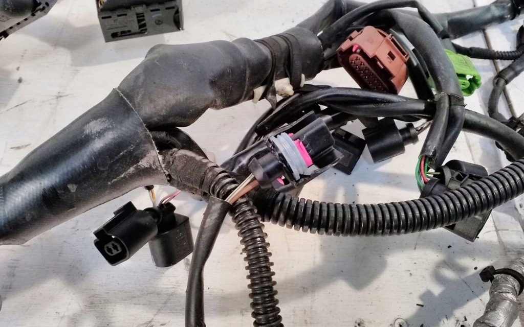 фото №6, Audi a4 s4 b8 8k 2009 жгут трубопровод двигателя