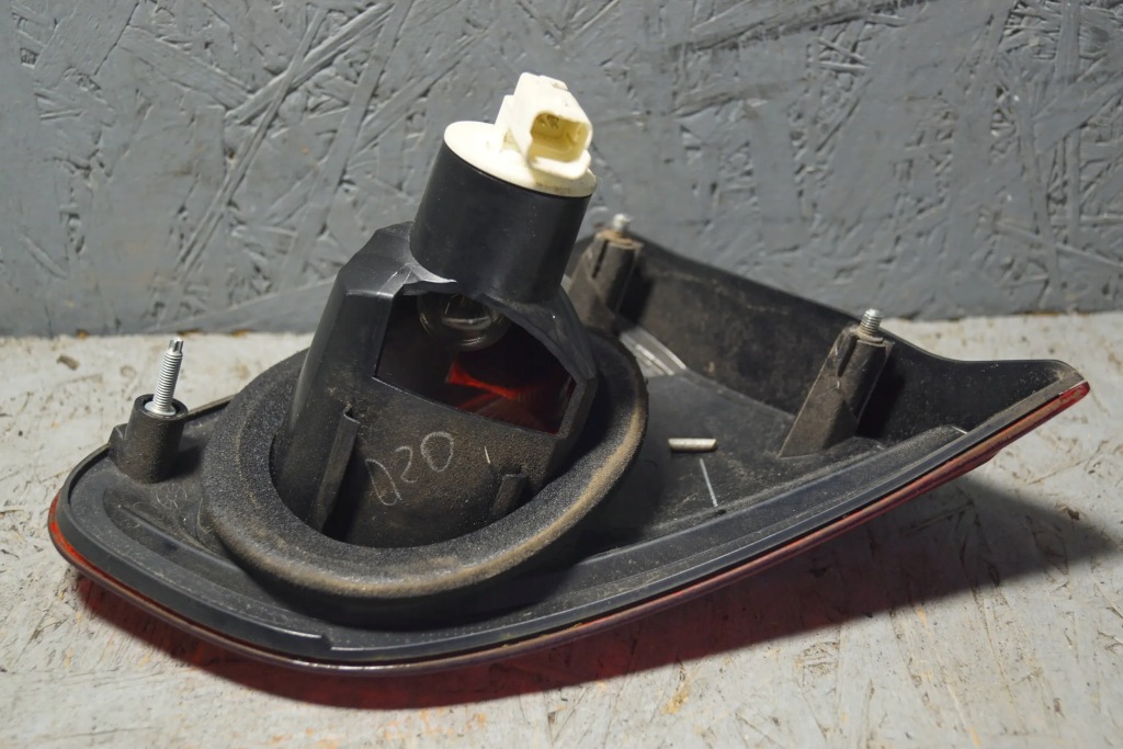 фото №7, Лампа правый задняя nissan qashqai j10 lift 26550br01a s926