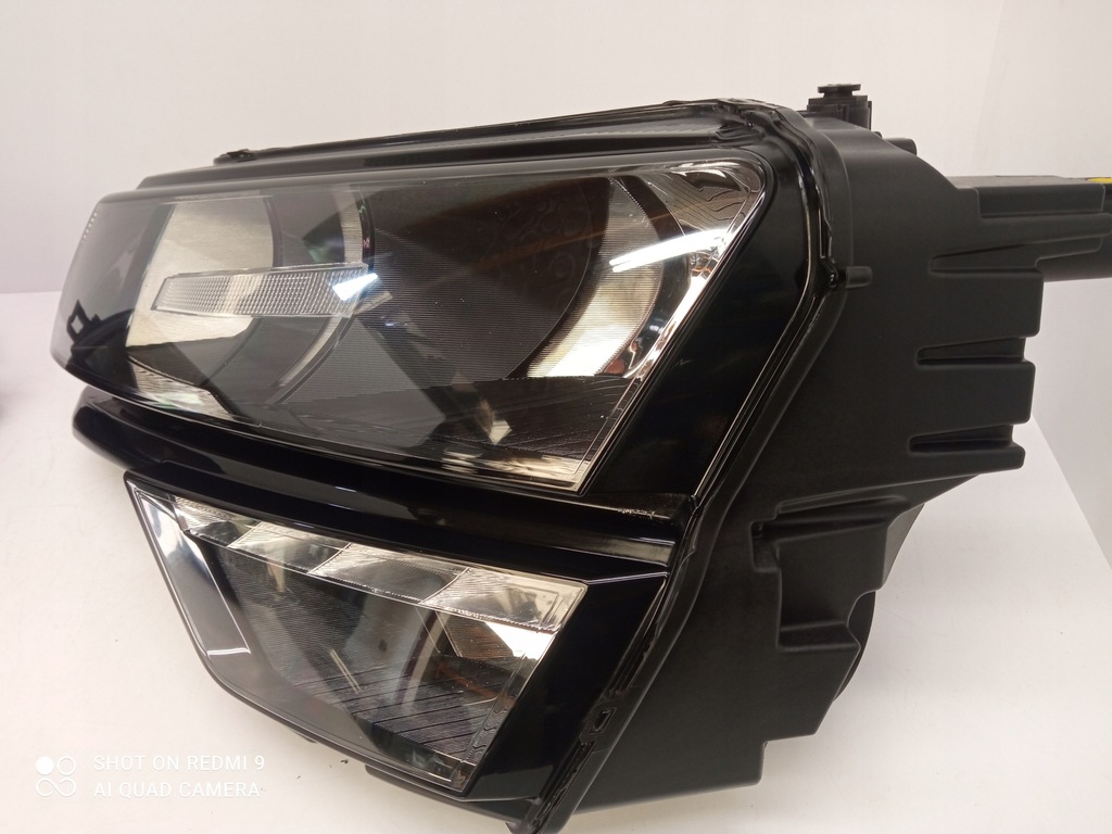 фото №12, Лампа правая левая skoda karoq