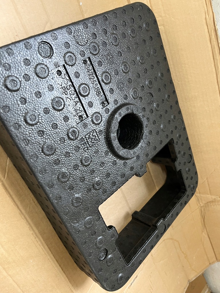 фото №8, Jeep compass ii 1.4it 2018r пінополістирол вкладка багажника оригінал europa