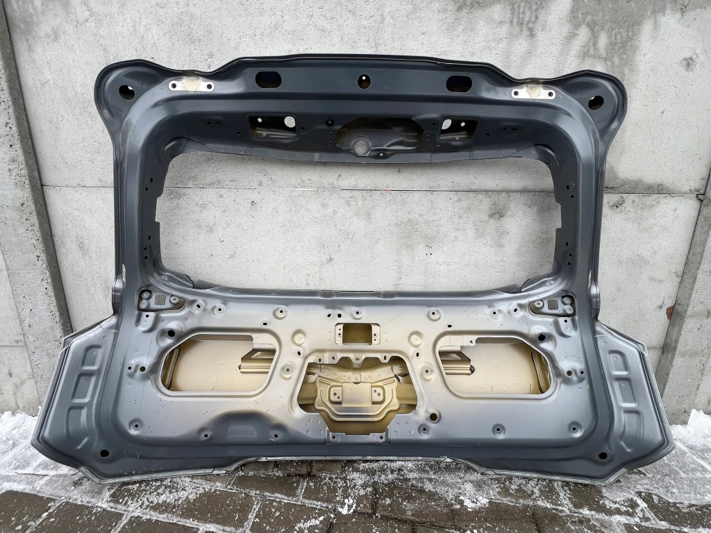 Кришка багажника задній задня kia ev9 в Україні