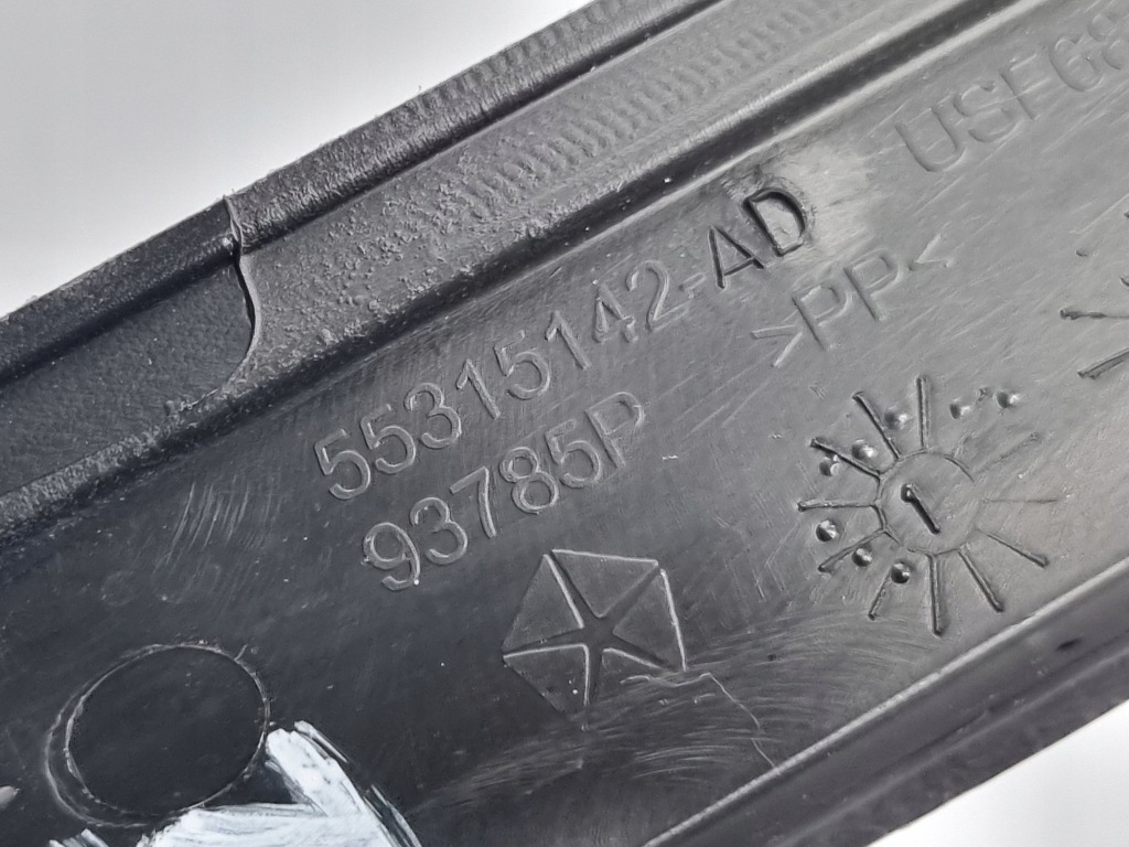 фото №7, 2021 dodge charger молдинг скло задній 55315142ad