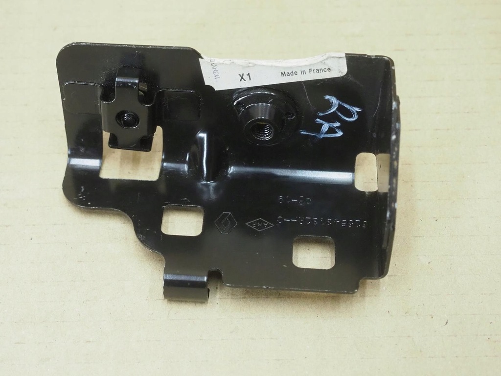фото №14, 622345078r кронштейн кронштейн крила правий renault zoe