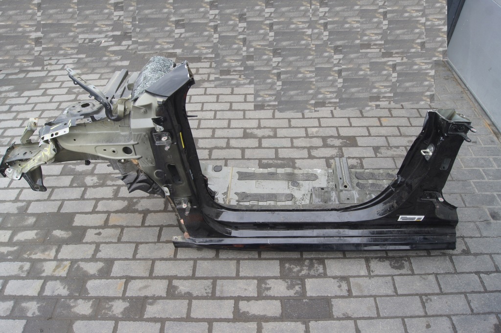 фото №1, Четверть левый перед peugeot 208 ii