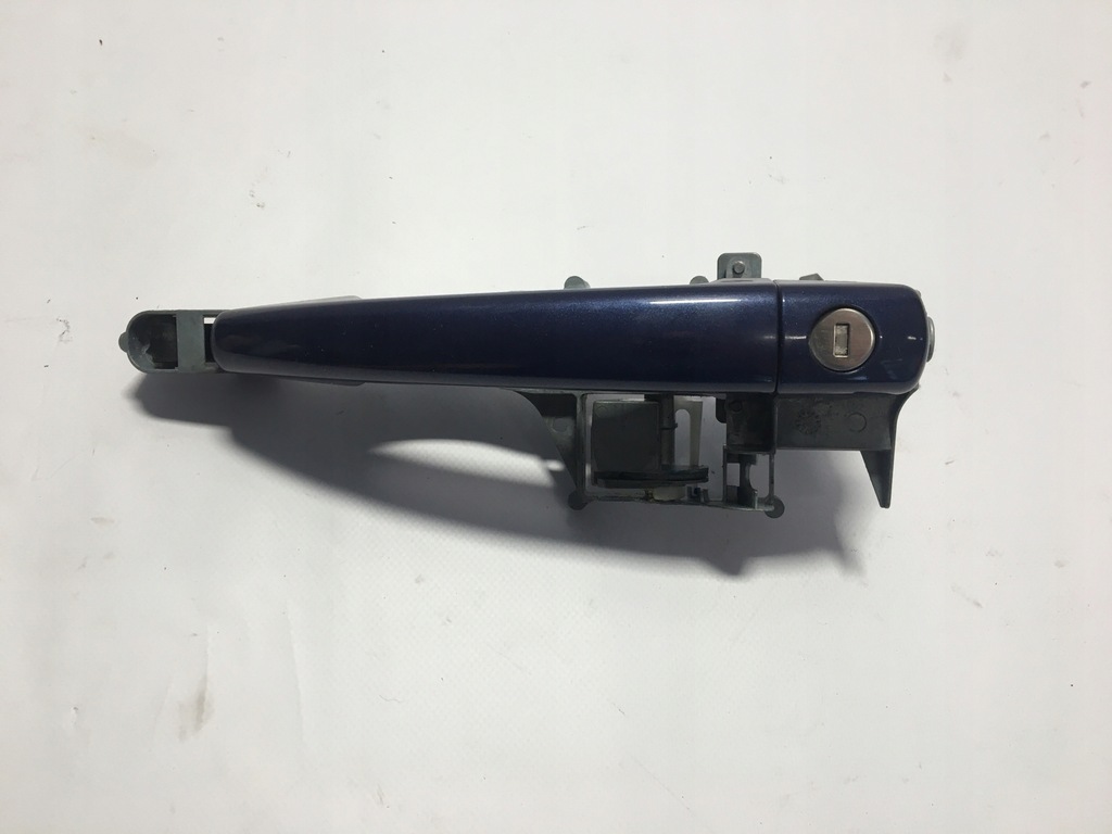 фото №1, Ручка дверь правый перед peugeot 2008 i 13- kuc