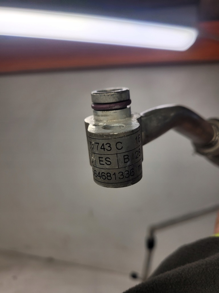 фото №6, Wąż шланг кондиционера audi q3 8u 8u0820743c