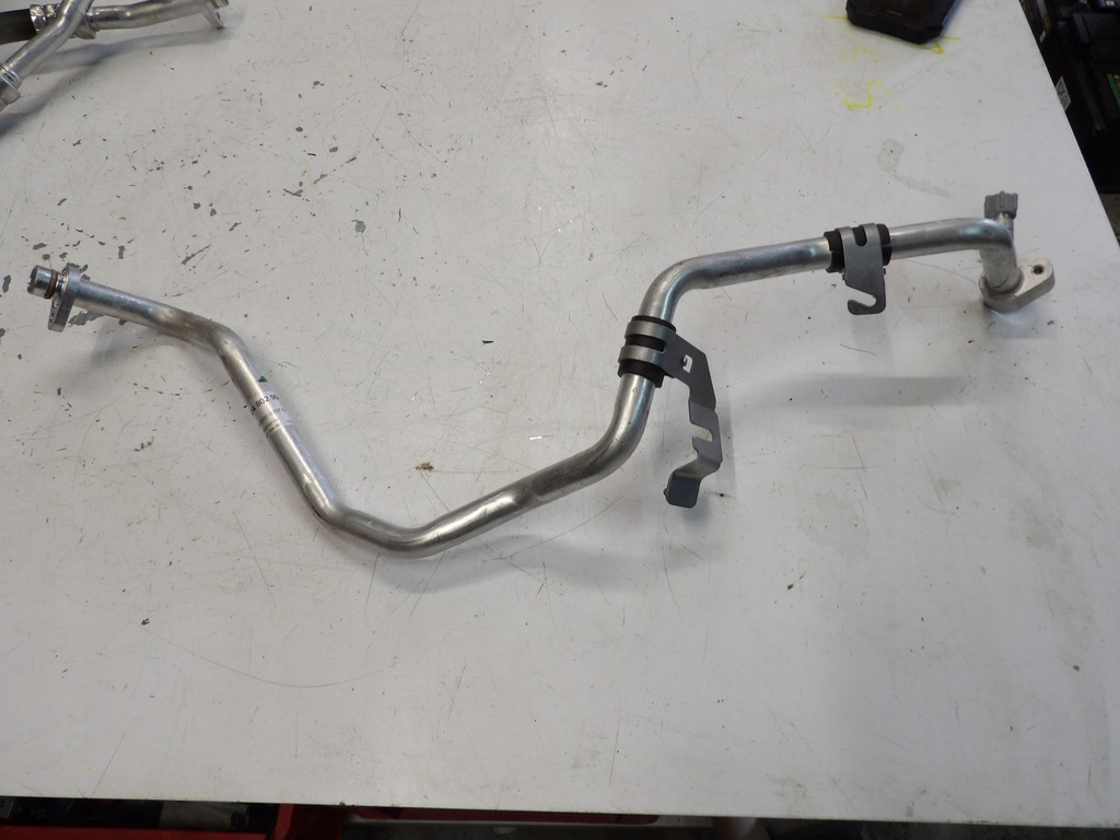 фото №1, Трубка кондиціонера renault megane iv 4 1.6 e-tech 924802994r