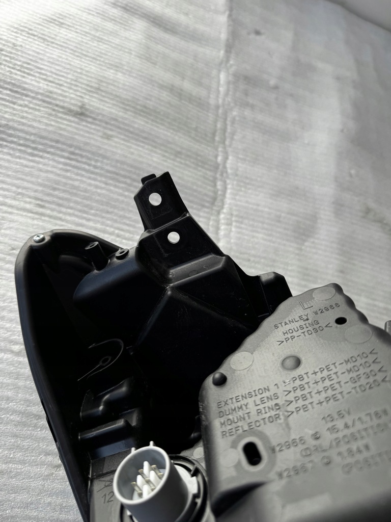 фото №9, Передняя левая лампа левая перед suzuki swift mk8