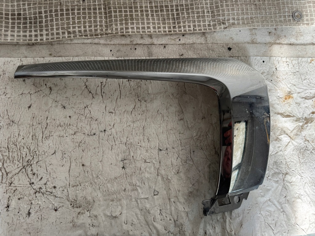 фото №1, Mitsubishi outlander 15- права решітка хром