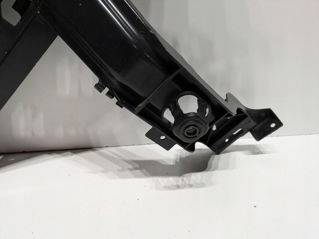 Молдинг под фара перед сторона правая bmw 3 e46 114609-13 Цена