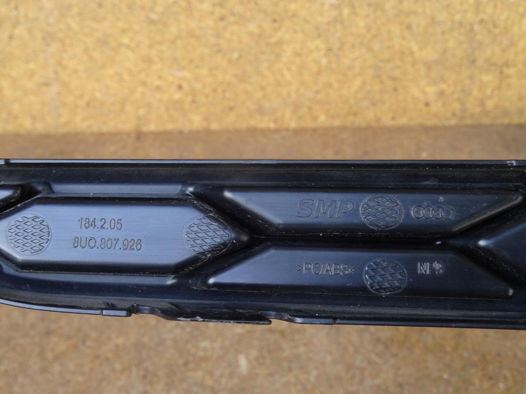 фото №11, Audi q3 8u lift 15-18 решітка решітка радіатора бампера права 8u0807682t 8u0919268ab