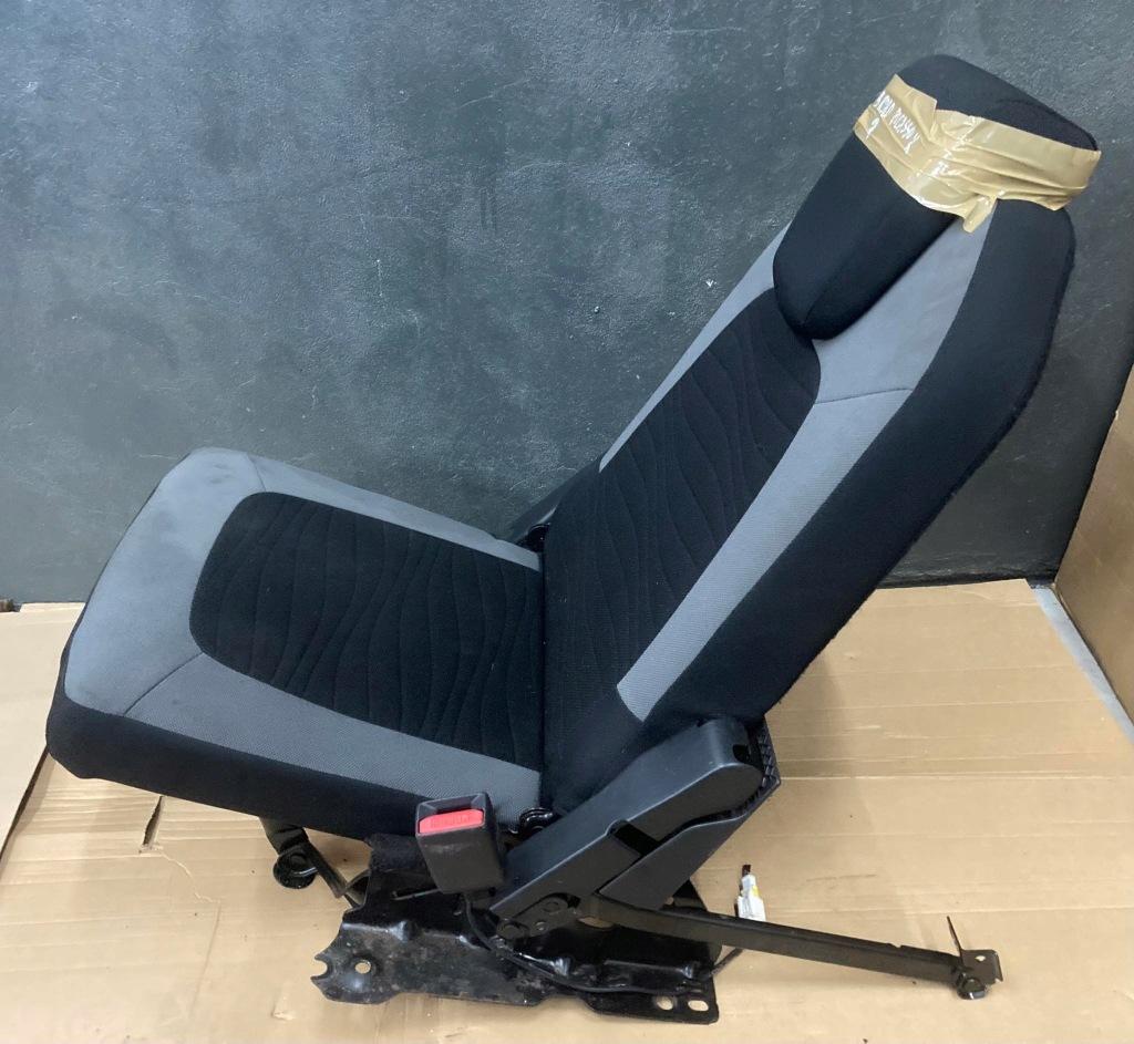 фото №3, Сиденье задняя правый iii ряд citroen c4 grand picasso ii