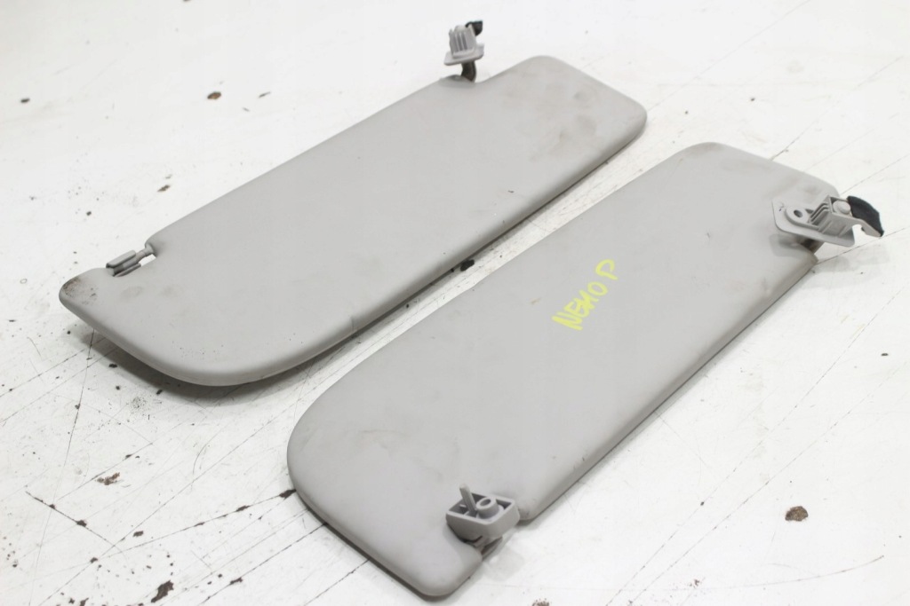 Nemo fiorino козирок козирок захист ліва права комплект в Україні