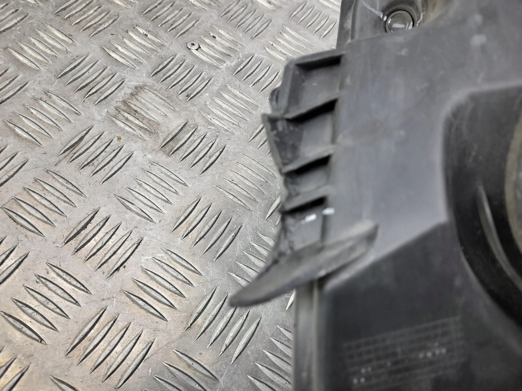 фото №15, Chrysler pacifica 68228944ac права лампи передні