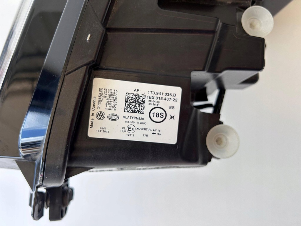 фото №9, Vw id buzz 1t3 лампа левая правая перед 1t3941036 b 1t3941035 b оригинал