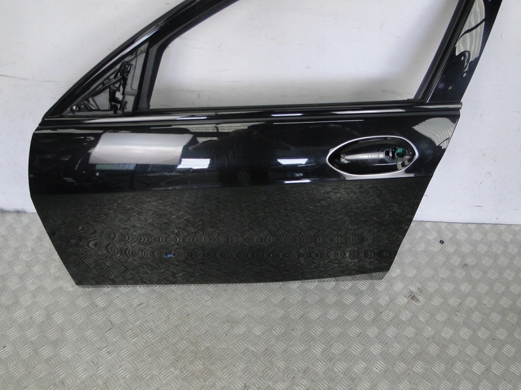 фото №4, Дверь перед bmw 1 f40 2019 black sapphire cena za 1 штука !