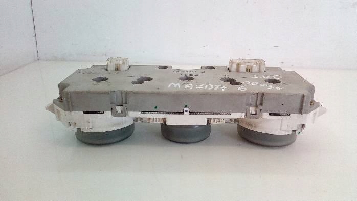 фото №8, Панель обдув mazda 6 2003r.