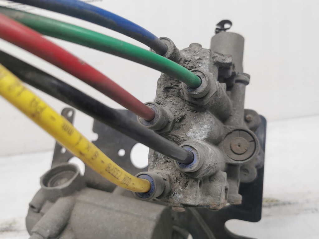 Клапан osi wabco 463090025zawór szybkospustowy wabco 9710029100 scaniar n/d2 Київ