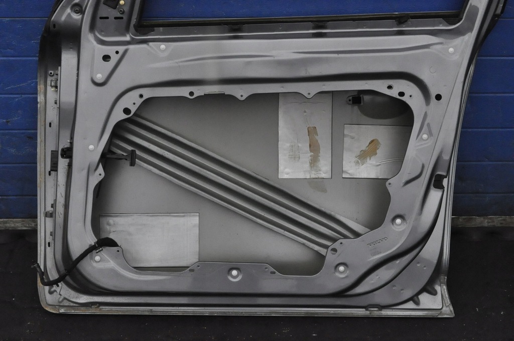 фото №14, Volvo xc60 i дверь правый перед передние молдинг