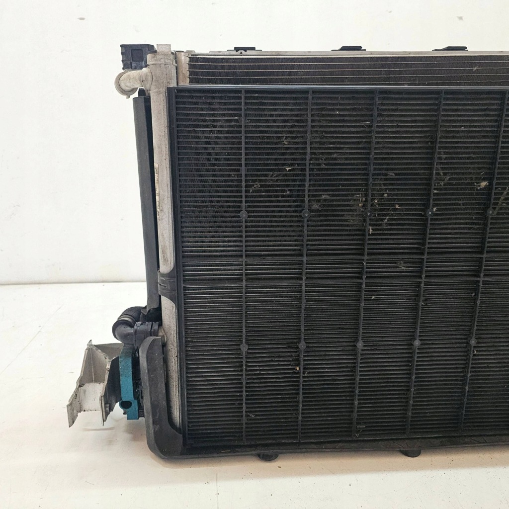 Бачок комплект радіатор bmw 8 g14 g15 g16 m850ix 7742469 Оригінал