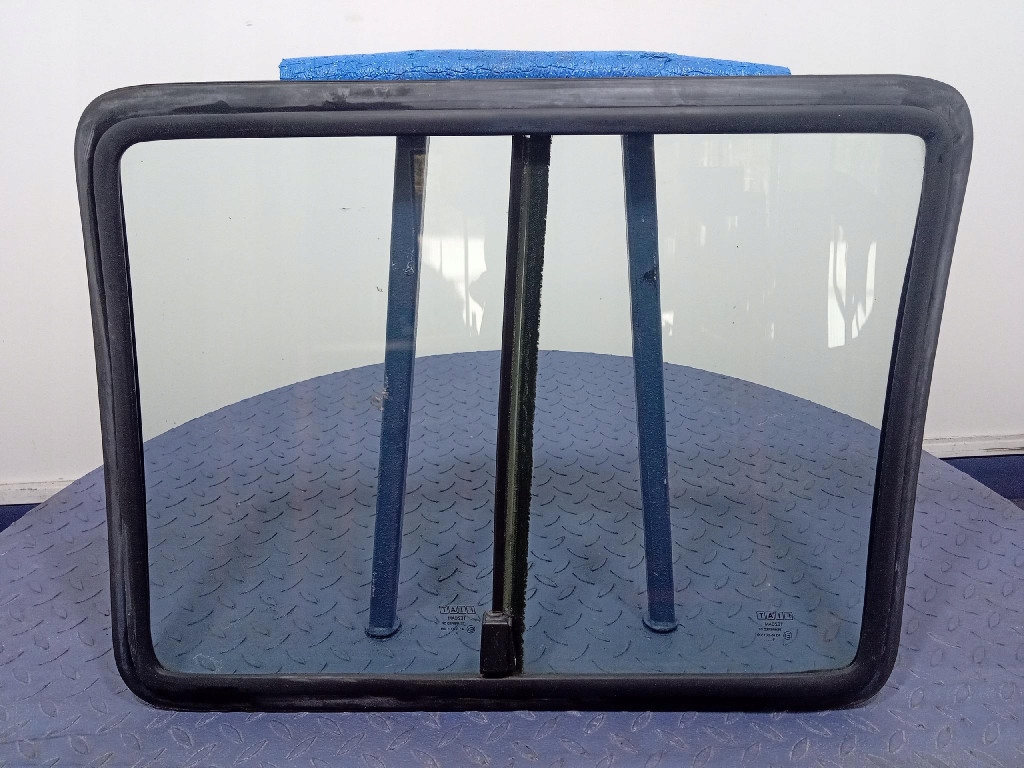 Fiat doblo i скло бічна права двері розсувних 09r Зі Шроту