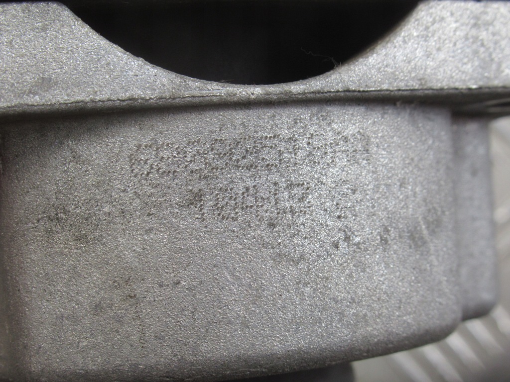 фото №4, Maserati ghibli 3.0d подушка коробки передач