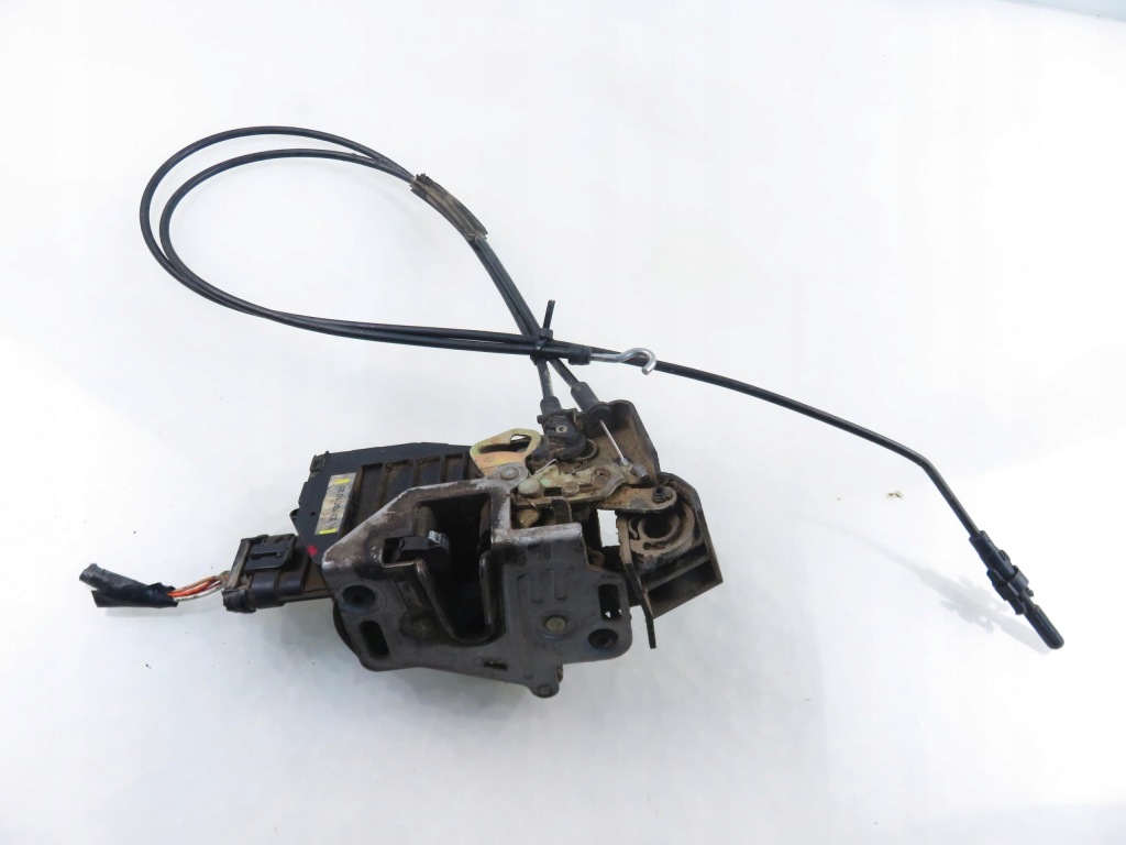 Купить Замок правый задний mercedes-benz klasa m w163 1637301035