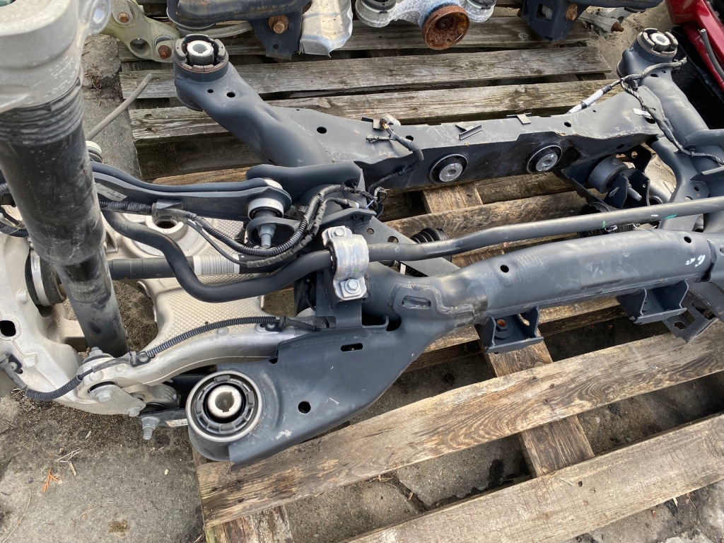 Jaguar e-pace фара правый задний  j9c3-13192-d с Разборки