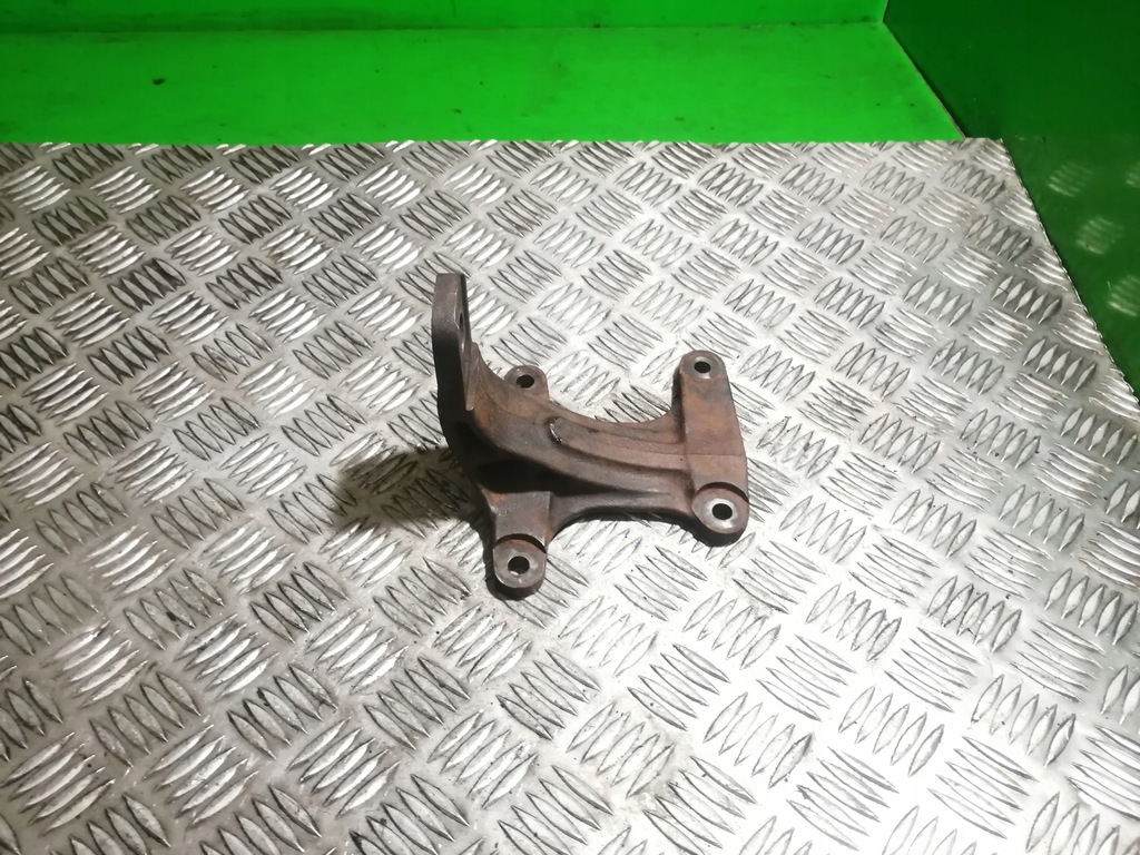 фото №1, Кронштейн двигателя кронштейн 2.8 crd jeep cherokee kj liberty