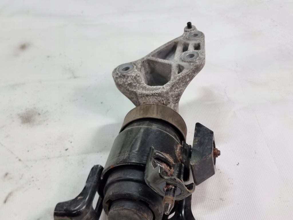 Toyota sienna 2.5 hybrid xl40 xse limited подушка кронштейн двигуна 2022- Київ